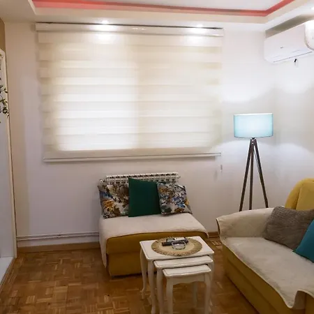 M Apartment *